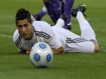 Cristiano Ronaldo en el suelo