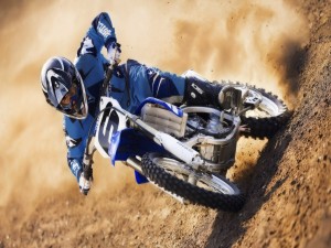 Postal: Yamaha Motocross