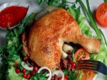 Pollo asado con ensalada