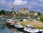 Vista de Auxerre, Borgoña (Francia)