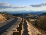 Carretera con vistas a las montañas