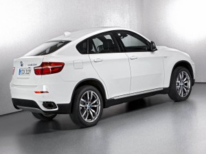 Postal: El lateral de un BMW X6