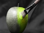 Pintando una manzana