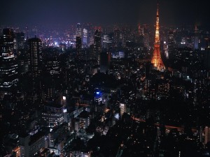 Postal: La noche en Tokio