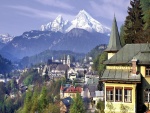 El Monte Watzmann visto desde la ciudad de Berchtesgaden (Alemania)