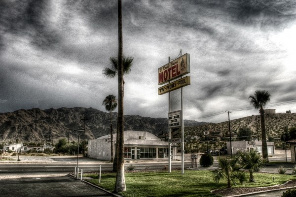 Motel en la carretera