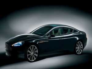 Postal: Elegante Aston Martin
