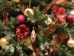Flores en el árbol de Navidad