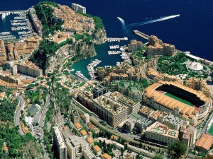 Postal: Vista aérea del Principado de Mónaco