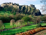 Castillo de Edimburgo visto desde el parque