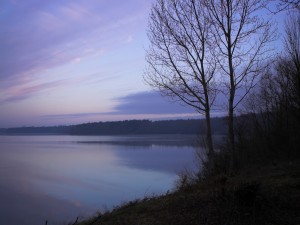 Postal: Amanecer en el lago