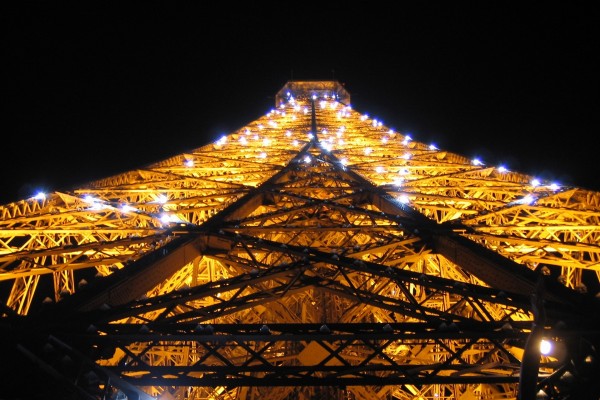 Luces en la Torre Eiffel