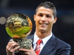Cristiano Ronaldo con el Balón de Oro 2008