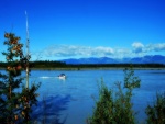 Barco en un río de Alaska