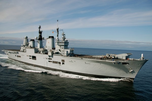 HMS Ark Royal (R07)