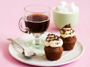 Cupcakes con nata y café