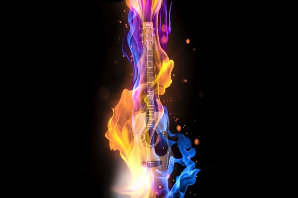 Guitarra envuelta en llamas