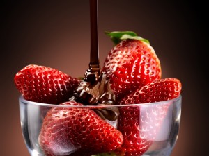 Copa de fresas con chocolate