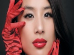 La guapa Eva Huang (Huang Shengyi)