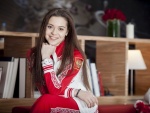 La bella patinadora Adelina Sotnikova