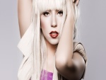 Lady Gaga rubia