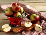 Manzanas sobre la mesa