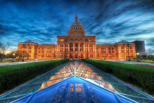 El Capitolio de Texas, visto al anochecer