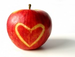 Come manzana para cuidar el corazón