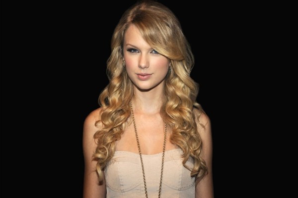 Taylor Swift cantante y actriz