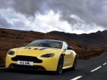 Aston Martin en la carretera