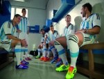 Jugadores de la Selección Argentina en el vestuario