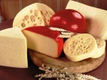 Tabla con varios tipos de queso