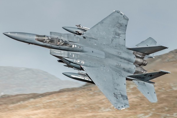 Avión F15E