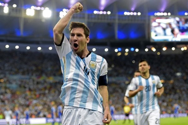 Messi en el partido de la Selección Argentina vs Bosnia 2014