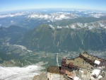Aiguille du Midi, plataforma inferior y valle de Chamonix  (Francia)