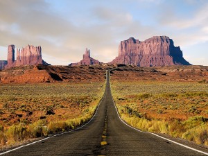 Carretera hacía el Monument Valley