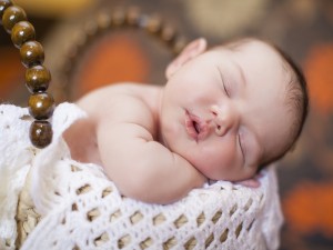 Postal: Un tierno bebé durmiendo