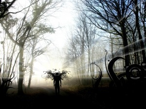 Postal: Un ser oscuro en el bosque