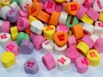 Deliciosos caramelos con forma de corazón