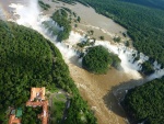 Cataratas del Iguazú vistas desde un helicóptero (Argentina)