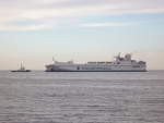 Buque carguero llegando al puerto de Buenos Aires