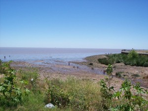 Postal: Desembocadura del arroyo Raggio en el Río de la Plata (Argentina)