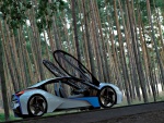 Un espectacular BMW I8 Concept 2014 en un bosque