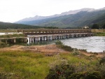 Puente de la Ruta Nacional 3 sobre el río Lapataia (Parque Nacional Tierra del Fuego, Argentina)