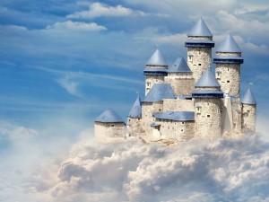 Bello castillo entre las nubes