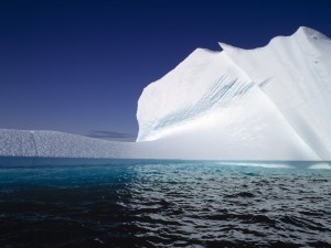 Pared lisa de un iceberg