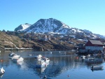 Embarcaciones en el puerto de Tasiilaq (Groenlandia)