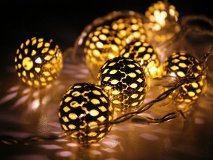 Bonitas luces redondas para iluminar en Navidad