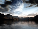 Gran planeta visto desde el lago