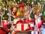 Mesa con regalos y adornos de Navidad